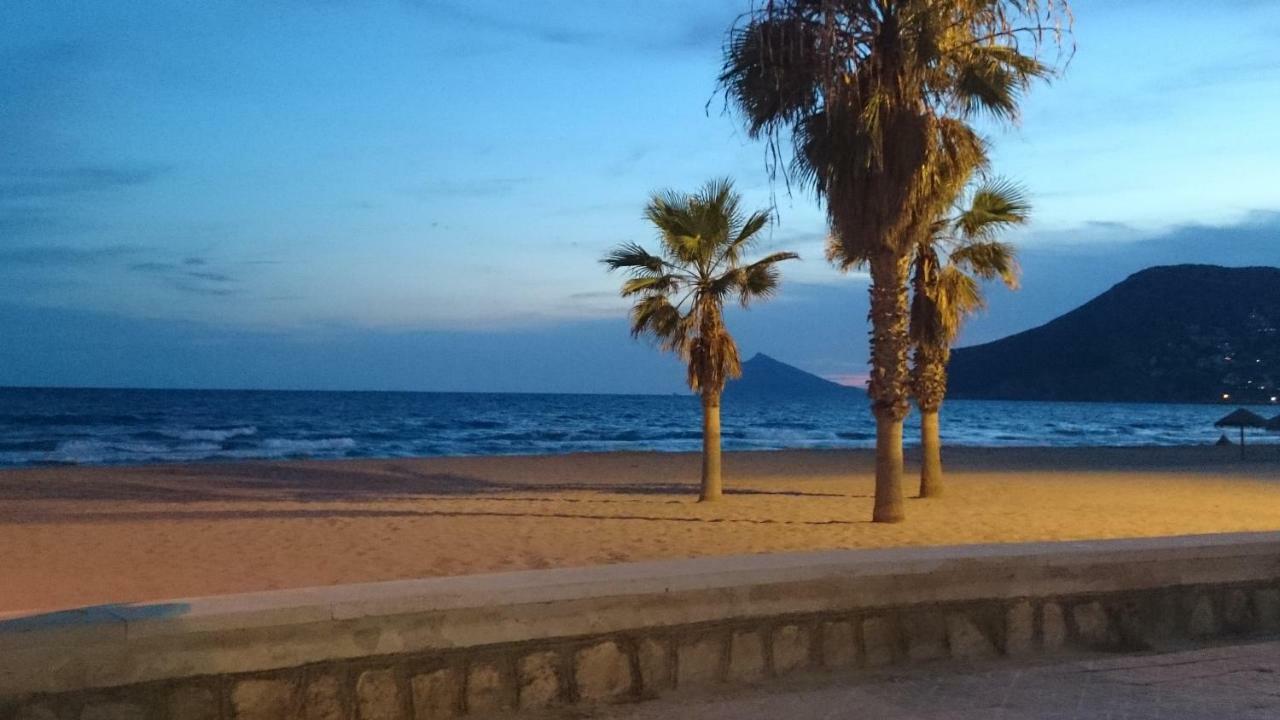 Apartamento Con Excelentes Vistas كاليبي المظهر الخارجي الصورة